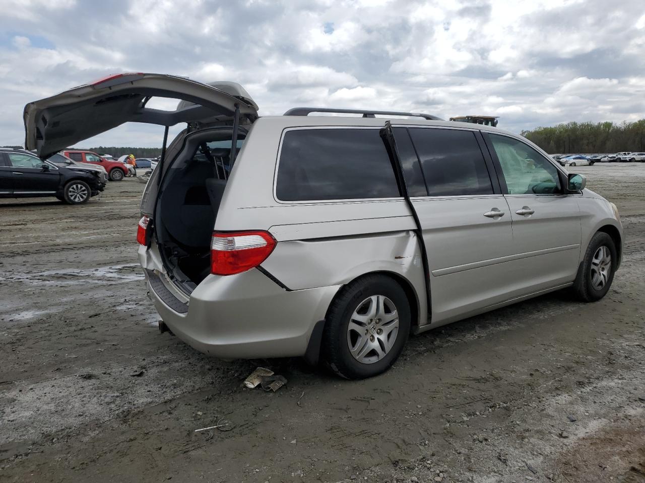 5FNRL38716B071946 2006 Honda Odyssey Exl