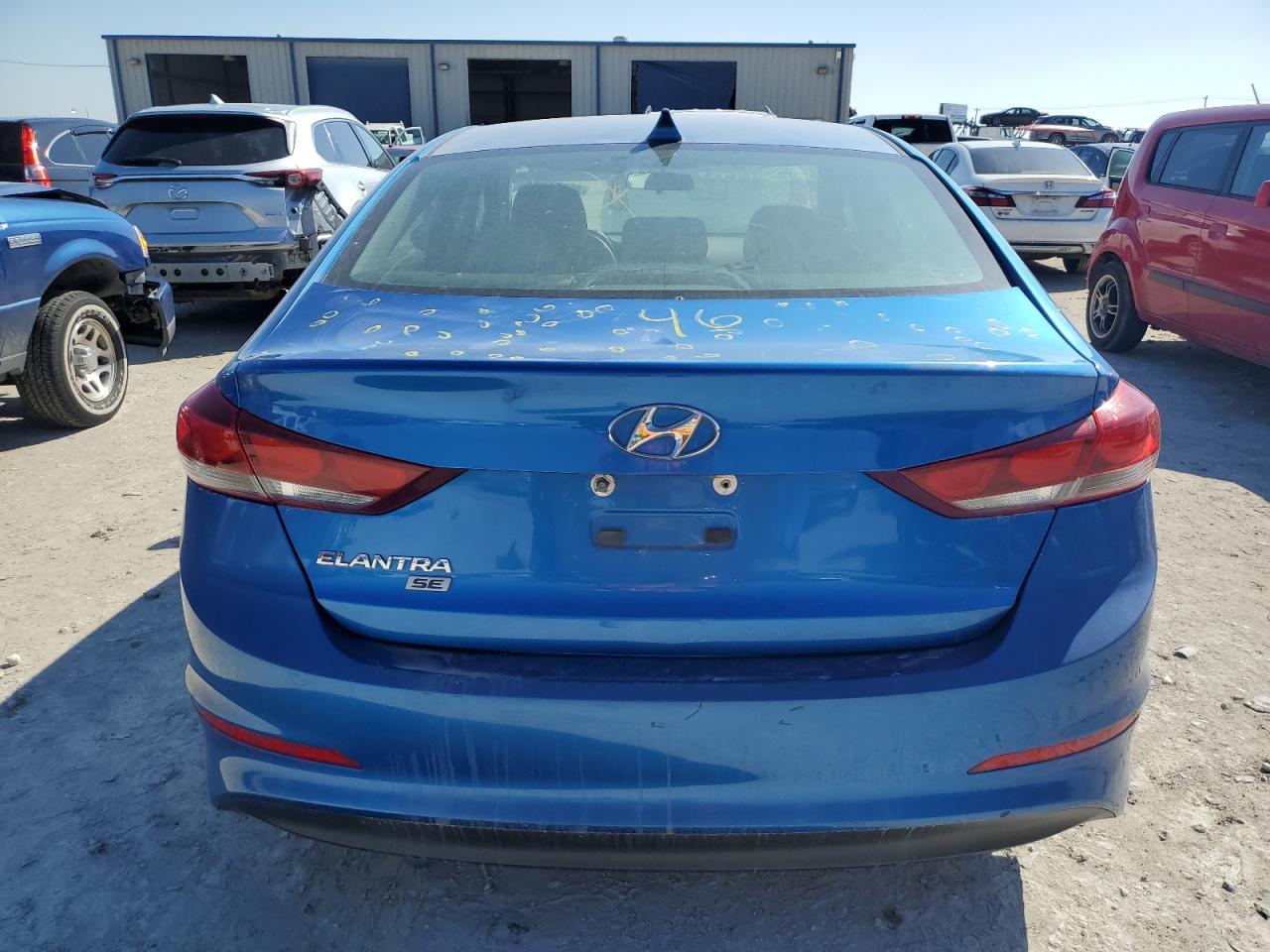 5NPD74LF6HH082657 2017 Hyundai Elantra Se