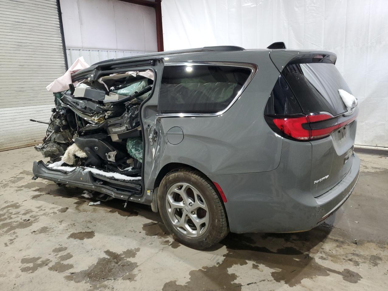 Lot #2428259428 2023 CHRYSLER PACIFICA L