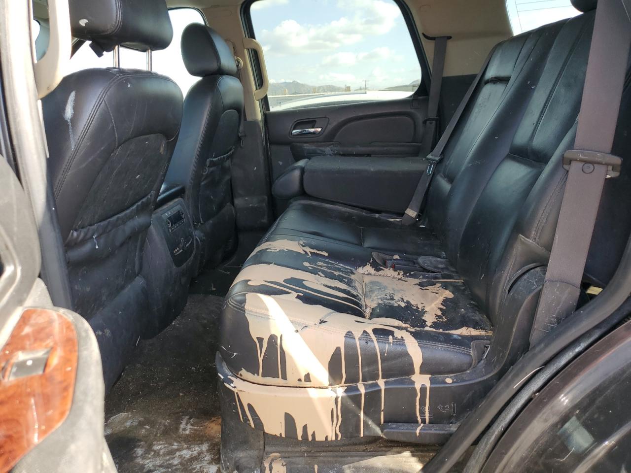 1GNUKDDJ7AR245629 2010 Chevrolet Tahoe Hybrid