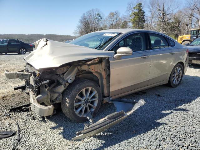 Lot #2445816536 2017 FORD FUSION SE salvage car