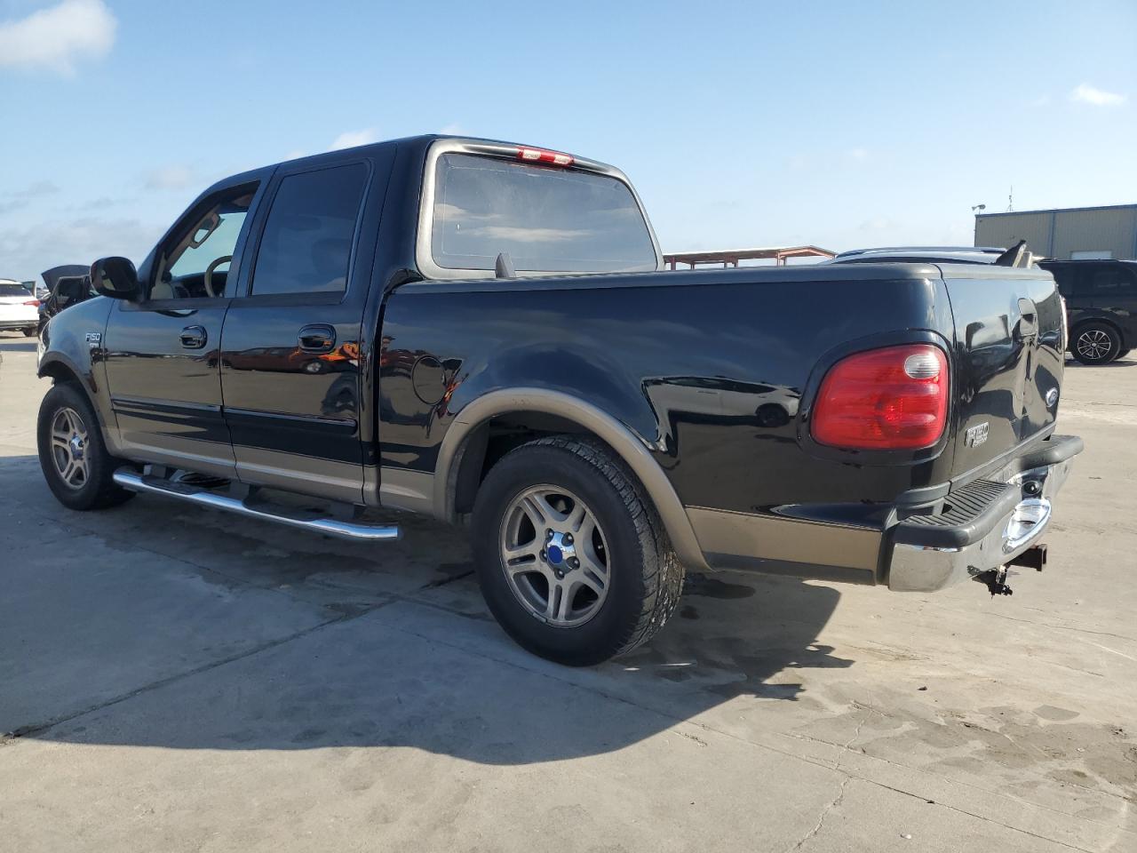 1FTRW07L22KE27547 2002 Ford F150 Supercrew