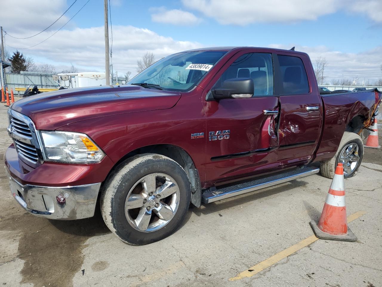 1C6RR7GT8HS742563 2017 Ram 1500 Slt