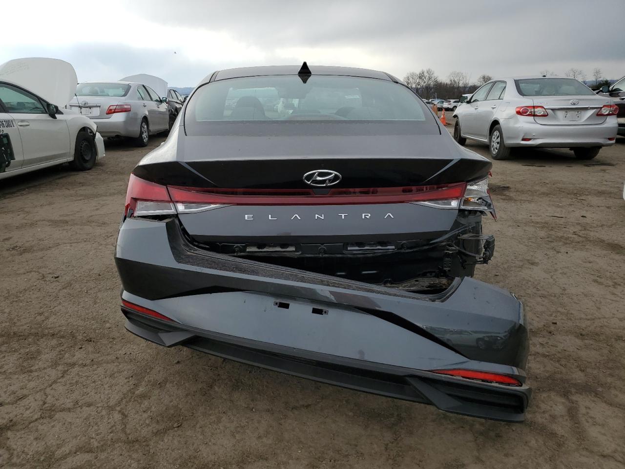 2021 Hyundai Elantra Se vin: 5NPLL4AG0MH050686