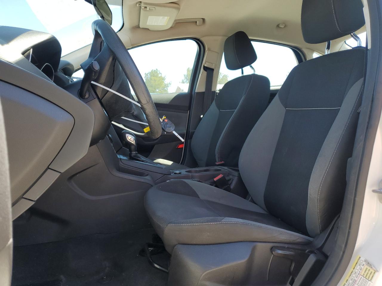 1FADP3E26EL121099 2014 Ford Focus S