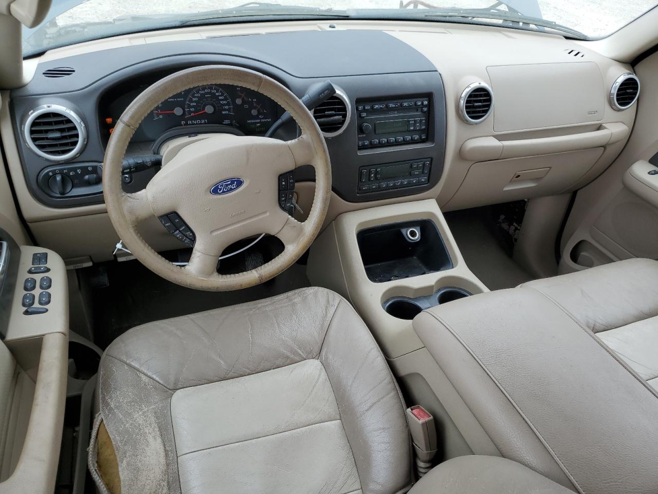 1fmru17w74la22590 1FMRU17W74LA22590 2004 Ford Expedition Eddie Bauer