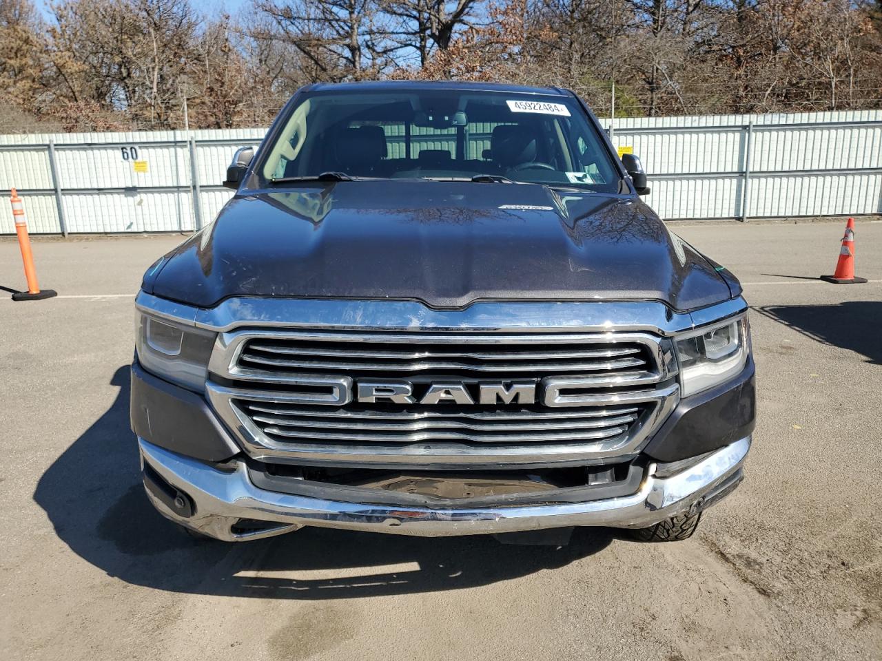 1C6SRFJT8KN900443 2019 Ram 1500 Laramie