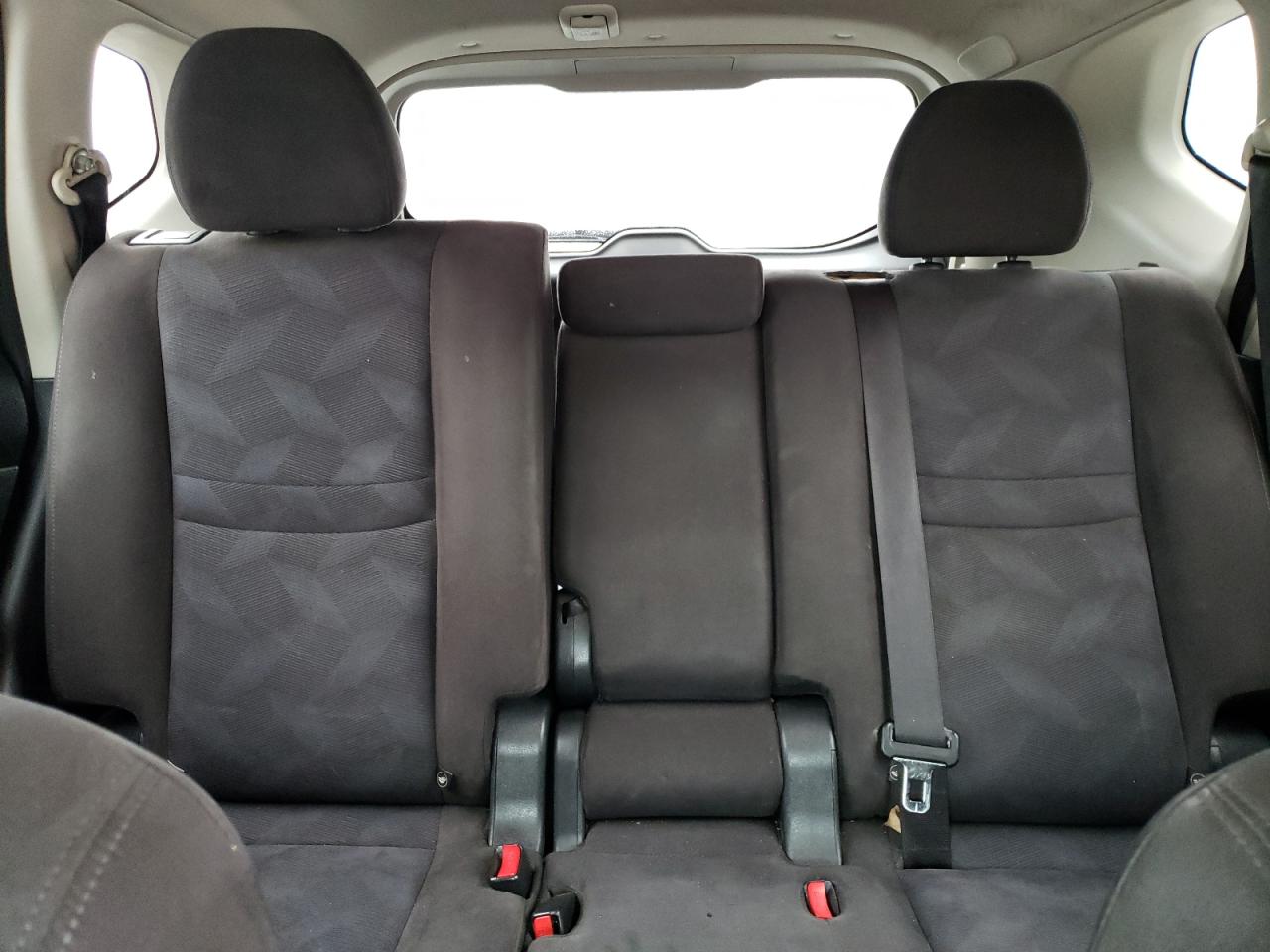 KNMAT2MV3FP527057 2015 Nissan Rogue S