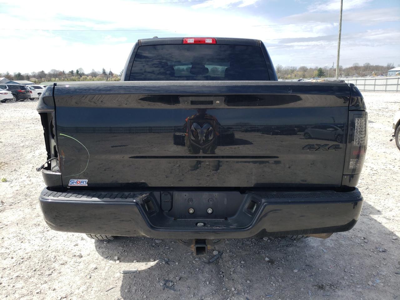 2018 Ram 1500 St vin: 1C6RR7KT4JS333182