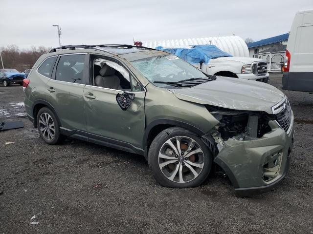  SUBARU FORESTER 2021 Зелений