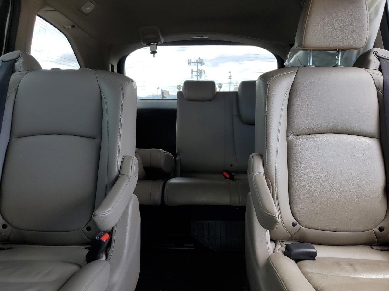 5FNRL6H74KB036443 2019 Honda Odyssey Exl