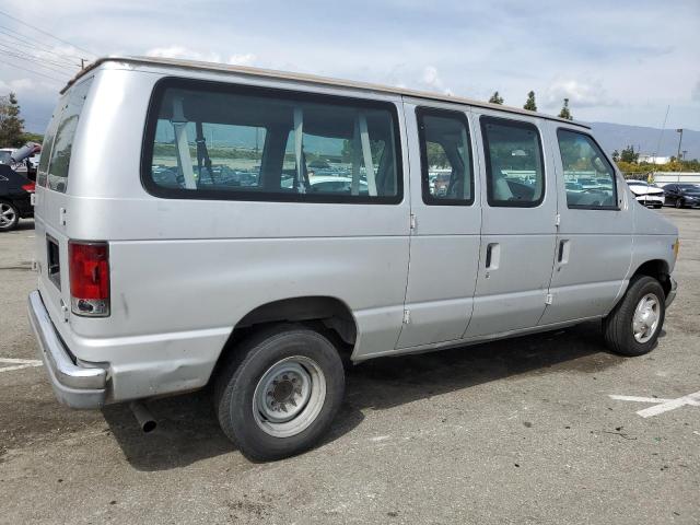 2002 Ford Econoline E350 Super Duty Wagon VIN: 1FBNE31L22HA13813 Lot: 39240638