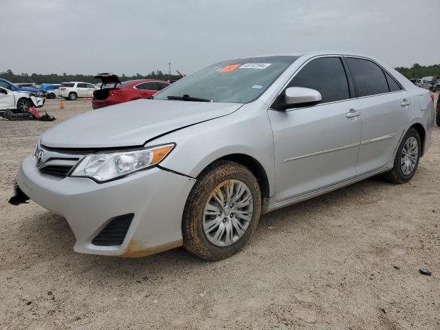 Lot #2542868346 2012 TOYOTA CAMRY BASE salvage car