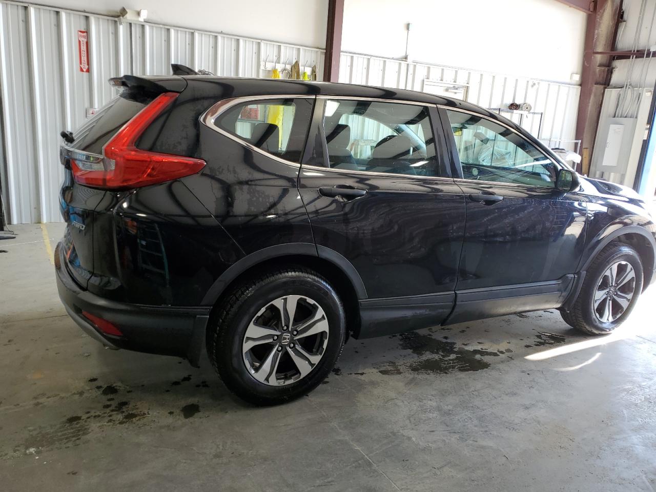 5J6RW6H38JL000670 2018 Honda Cr-V Lx