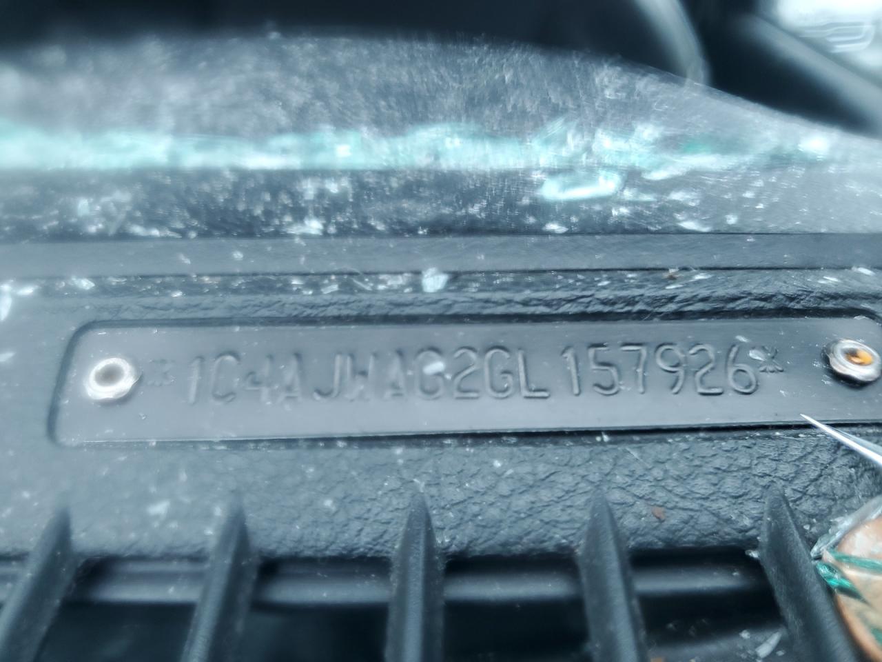 1C4AJWAG2GL157926 JEEP WRANGLER 2016