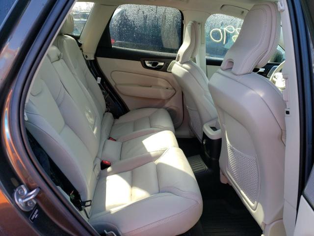 2022 VOLVO XC60 T8 RE YV4H60DL3N1008095