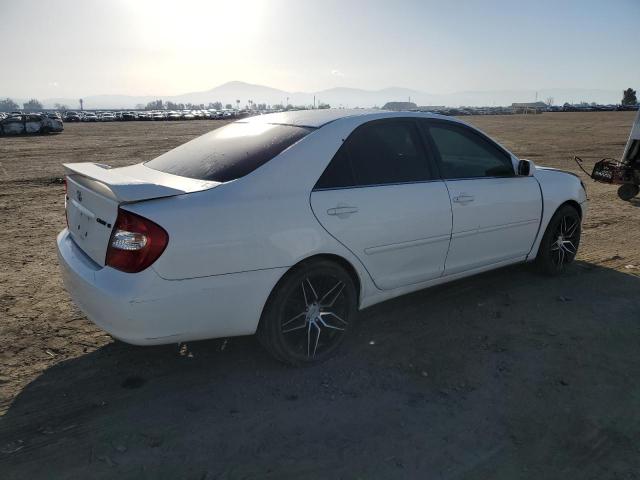 2003 Toyota Camry Le VIN: 4T1BE32K93U227206 Lot: 47010724