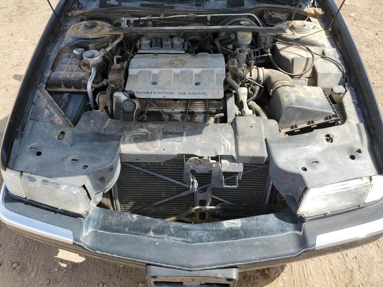 1G6ET1290WU601136 1998 Cadillac Eldorado Touring