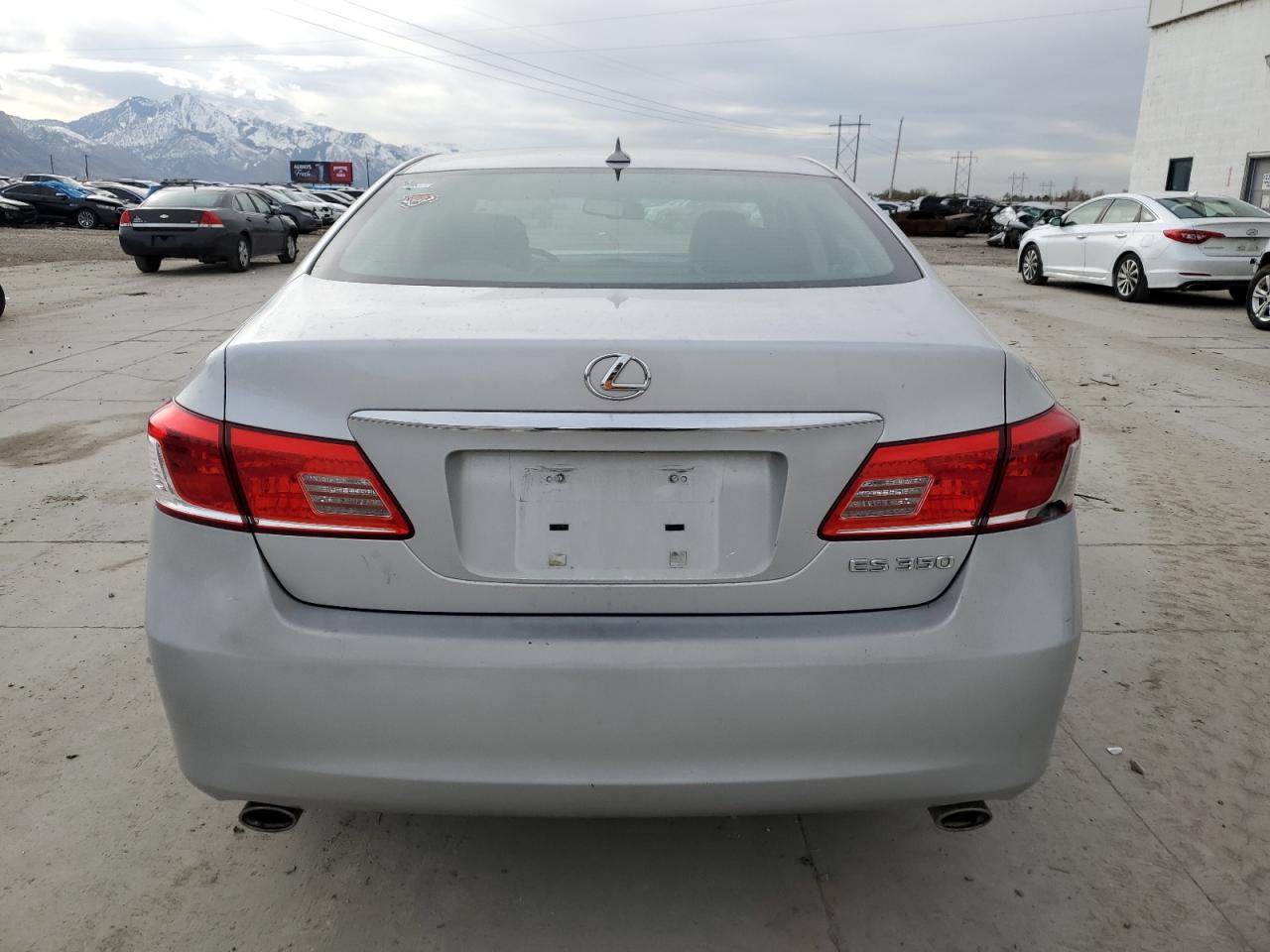JTHBK1EG7B2422786 2011 Lexus Es 350