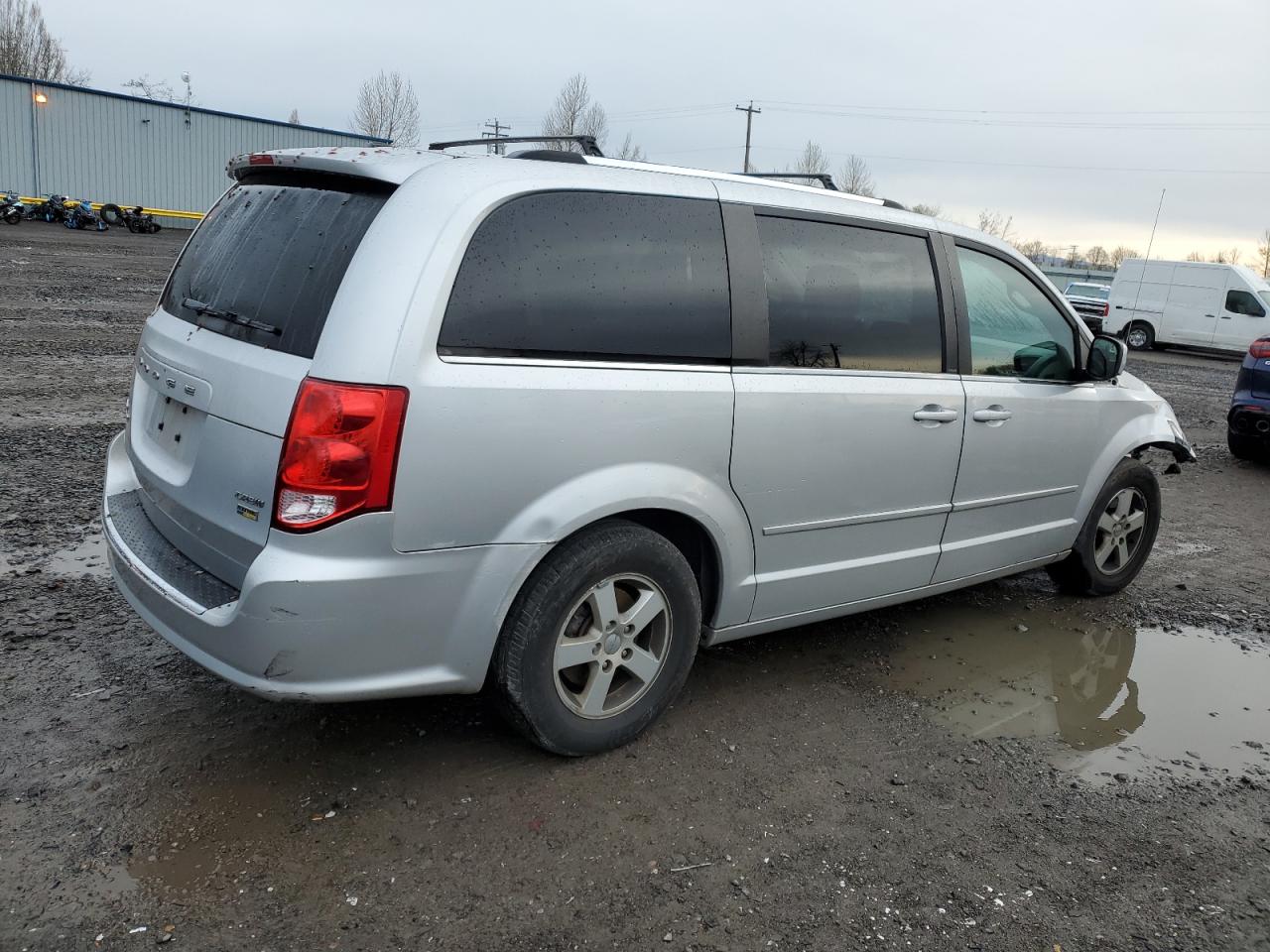 2D4RN5DG1BR688860 2011 Dodge Grand Caravan Crew