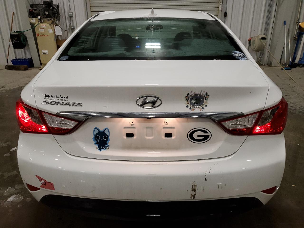 2014 Hyundai Sonata Gls vin: 5NPEB4AC4EH843578