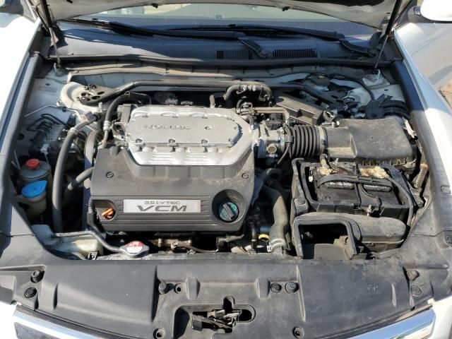 2009 Honda Accord - Image 11