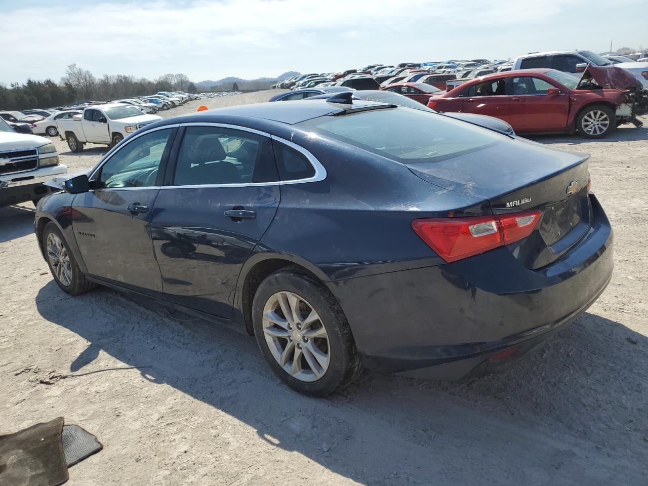 1G1ZD5ST4JF185015 2018 Chevrolet Malibu Lt