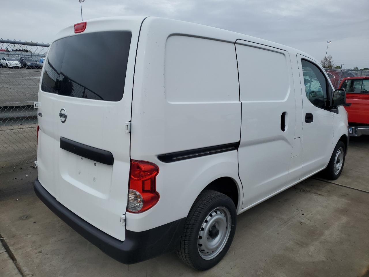 3N6CM0KN8JK704223 2018 Nissan Nv200 2.5S