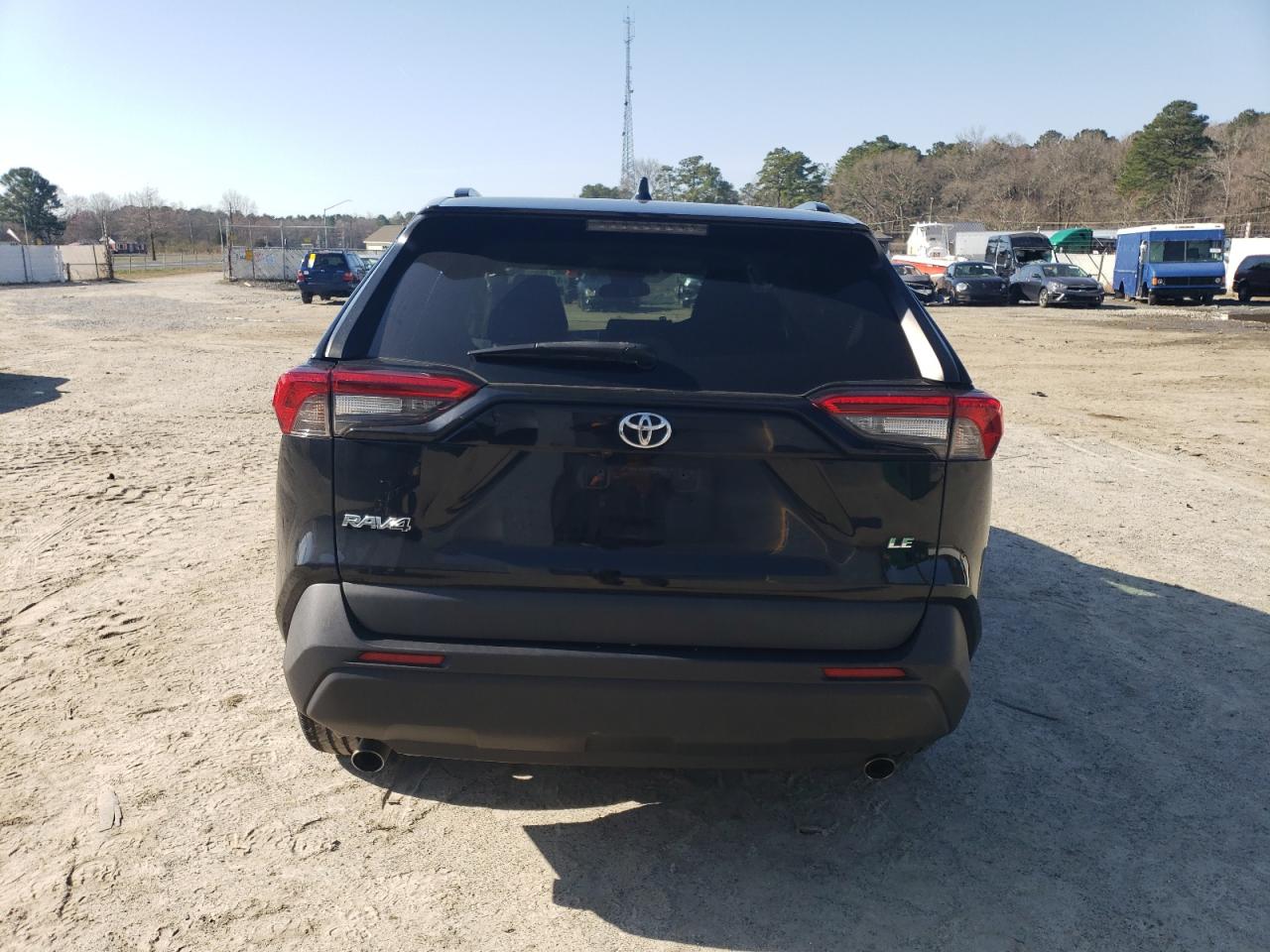 2021 Toyota Rav4 Le vin: 2T3H1RFV8MC133096