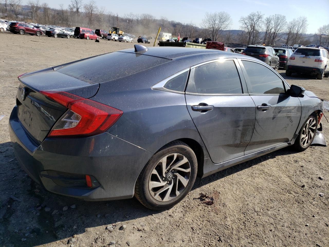 2017 Honda Civic Ex vin: 2HGFC2F87HH530629