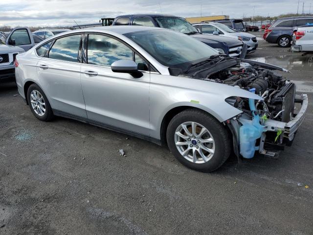 2015 Ford Fusion S VIN: 3FA6P0G70FR179129 Lot: 48133744