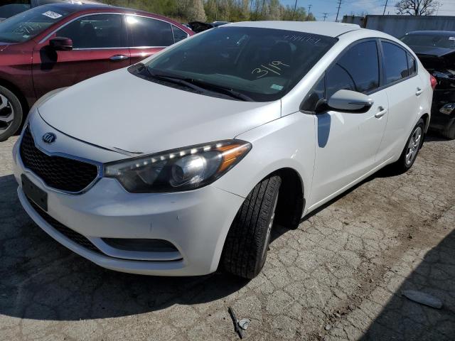 Lot #2457429251 2015 KIA FORTE LX salvage car