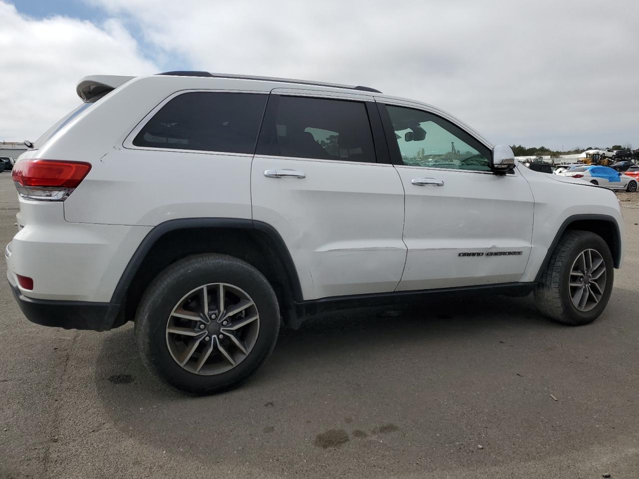 1C4RJFBG8KC528369 2019 Jeep Grand Cherokee Limited