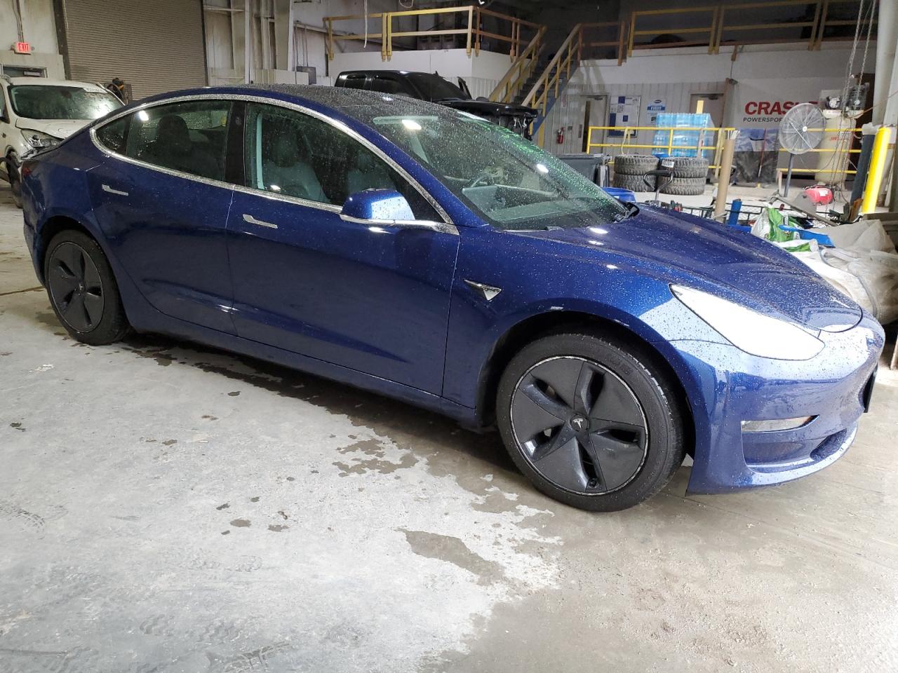 2019 Tesla Model 3 vin: 5YJ3E1EB5KF387745