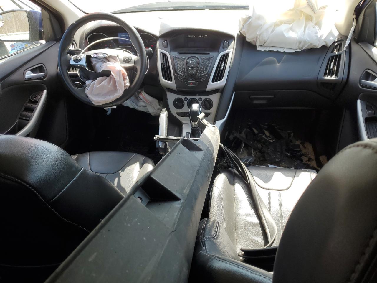 1FADP3K24DL303063 2013 Ford Focus Se