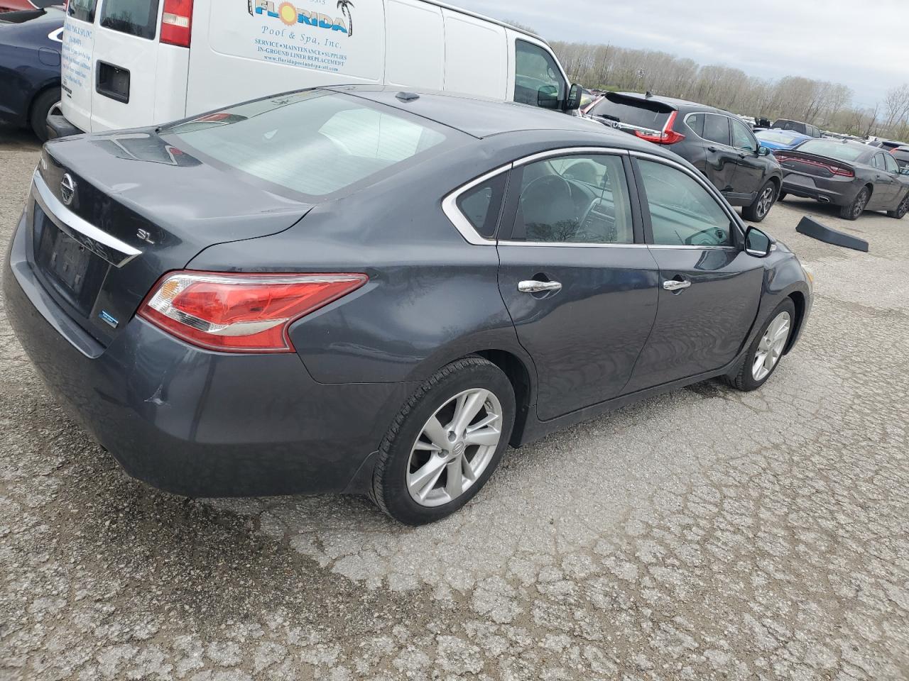 2013 Nissan Altima 2.5 vin: 1N4AL3AP2DC233526