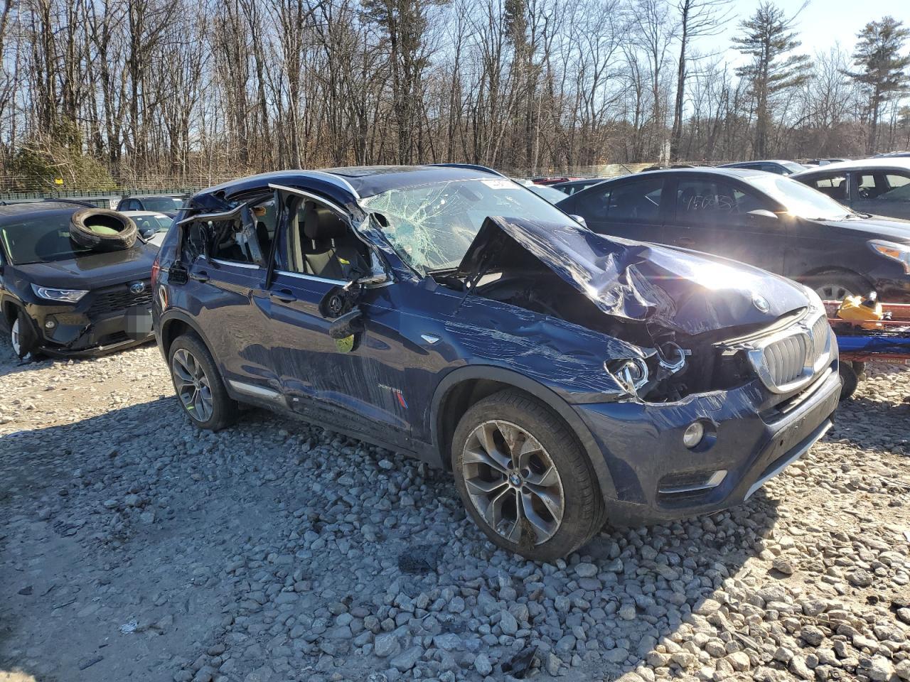 5UXWX9C5XF0D54524 2015 BMW X3 xDrive28I