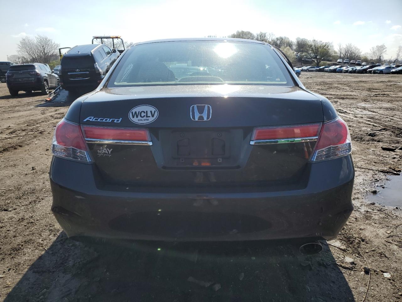 1HGCP2F31BA136383 2011 Honda Accord Lx