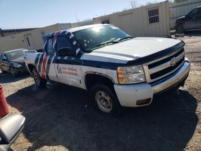 2008 Chevrolet Silverado C1500 VIN: 2GCEC19JX81144007 Lot: 47349134