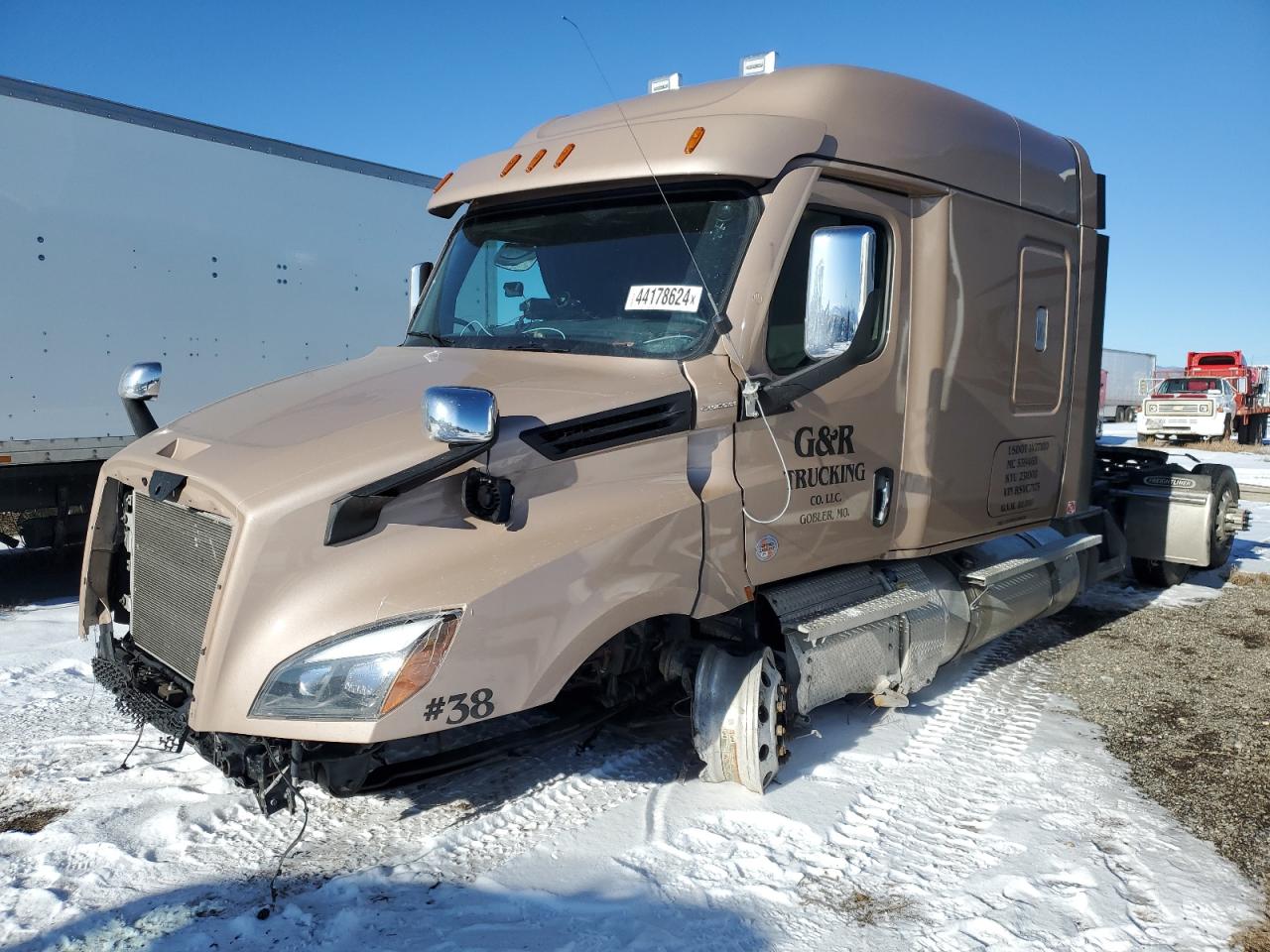 Lot #2638328694 2024 FREIGHTLINER CASCADIA 1