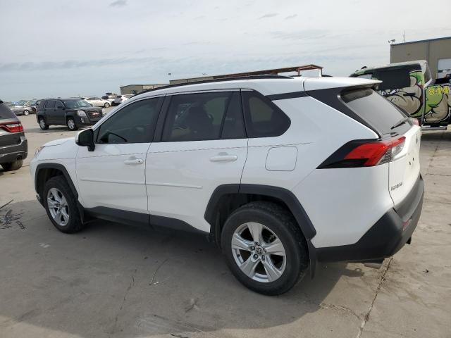 2020 TOYOTA RAV4 XLE - JTMW1RFV0LD521540