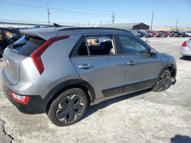 KNDCR3L10P5028614 Kia Niro Wind  3