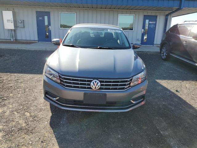 1VWAT7A34HC001513 2017 Volkswagen Passat S