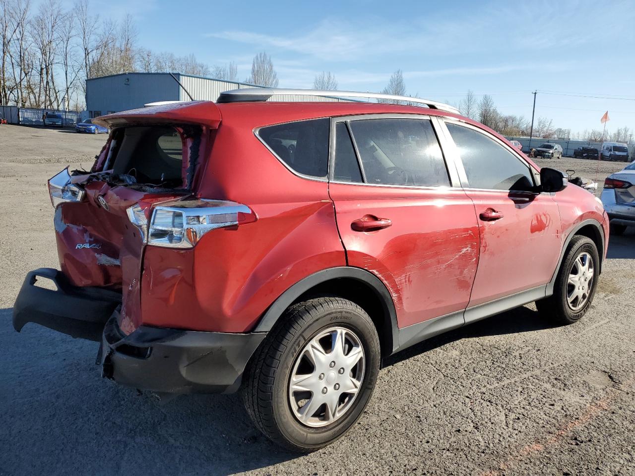 2T3BFREV4FW255285 2015 Toyota Rav4 Le