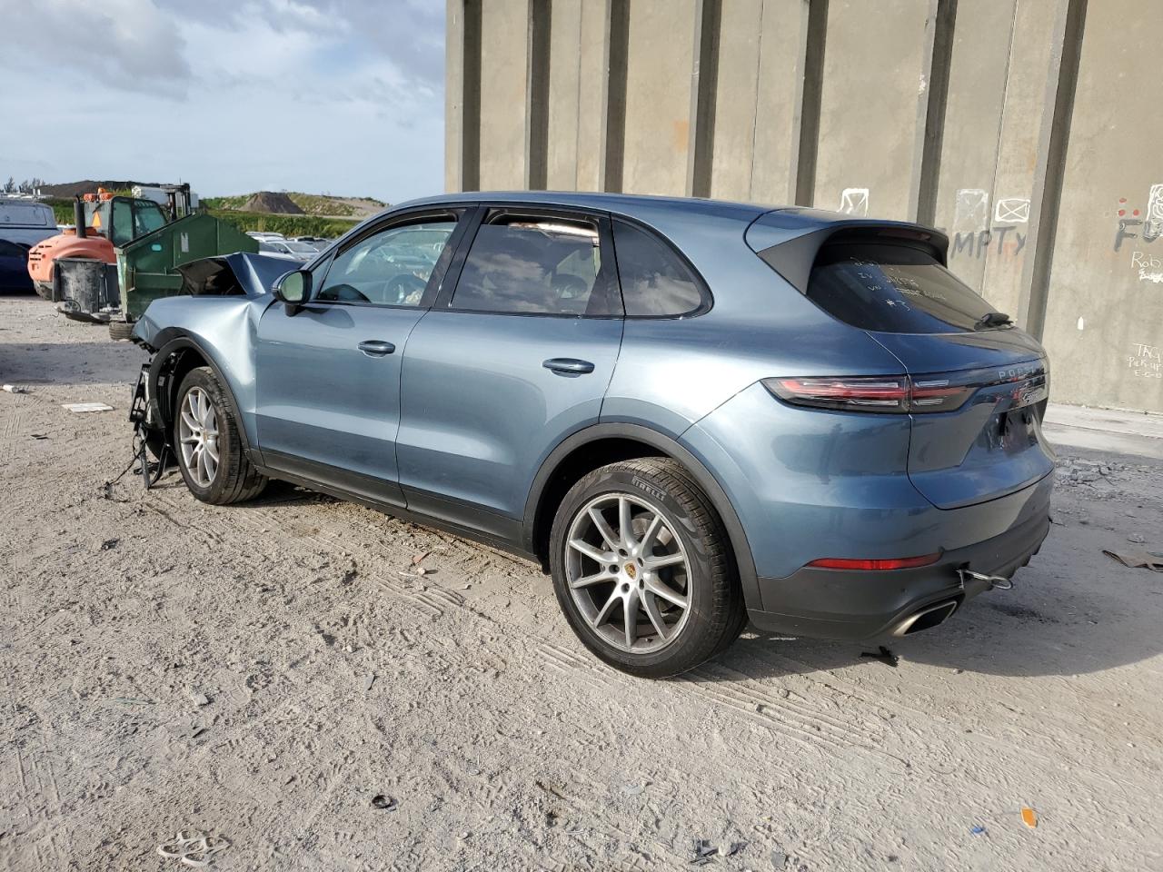 WP1AA2AYXKDA01216 2019 Porsche Cayenne