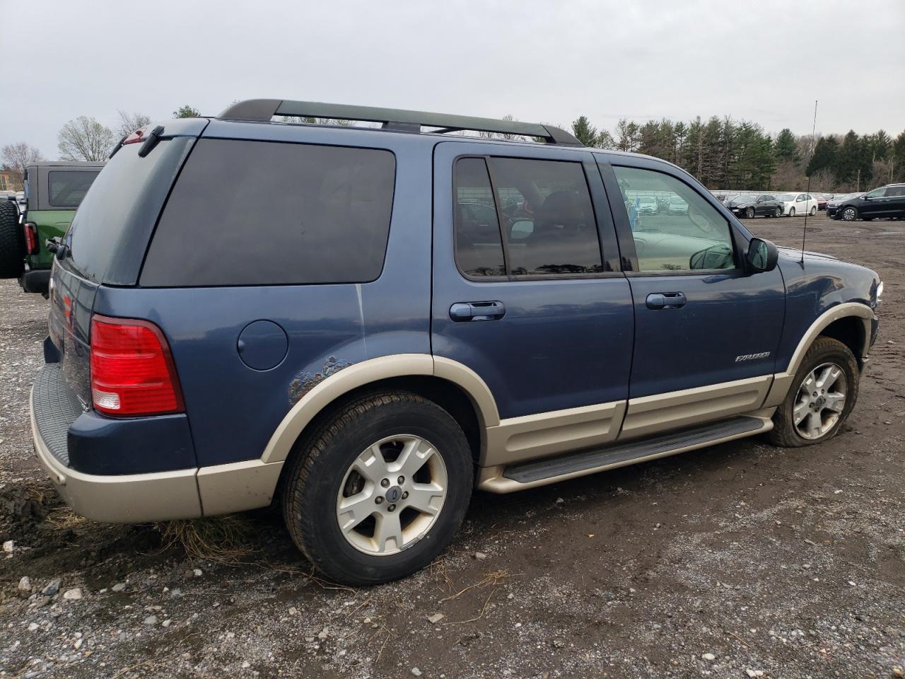 1FMZU74W95UA44044 2005 Ford Explorer Eddie Bauer