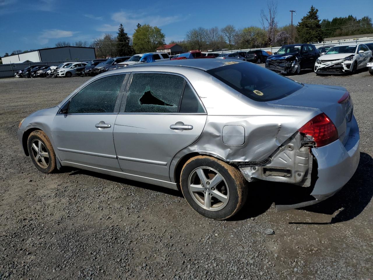 1HGCM56386A081026 2006 Honda Accord Se