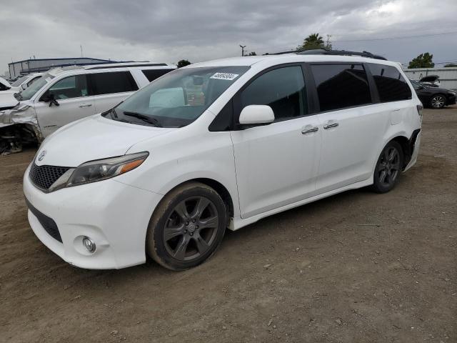 2017 TOYOTA SIENNA SE 5TDXZ3DC4HS870692