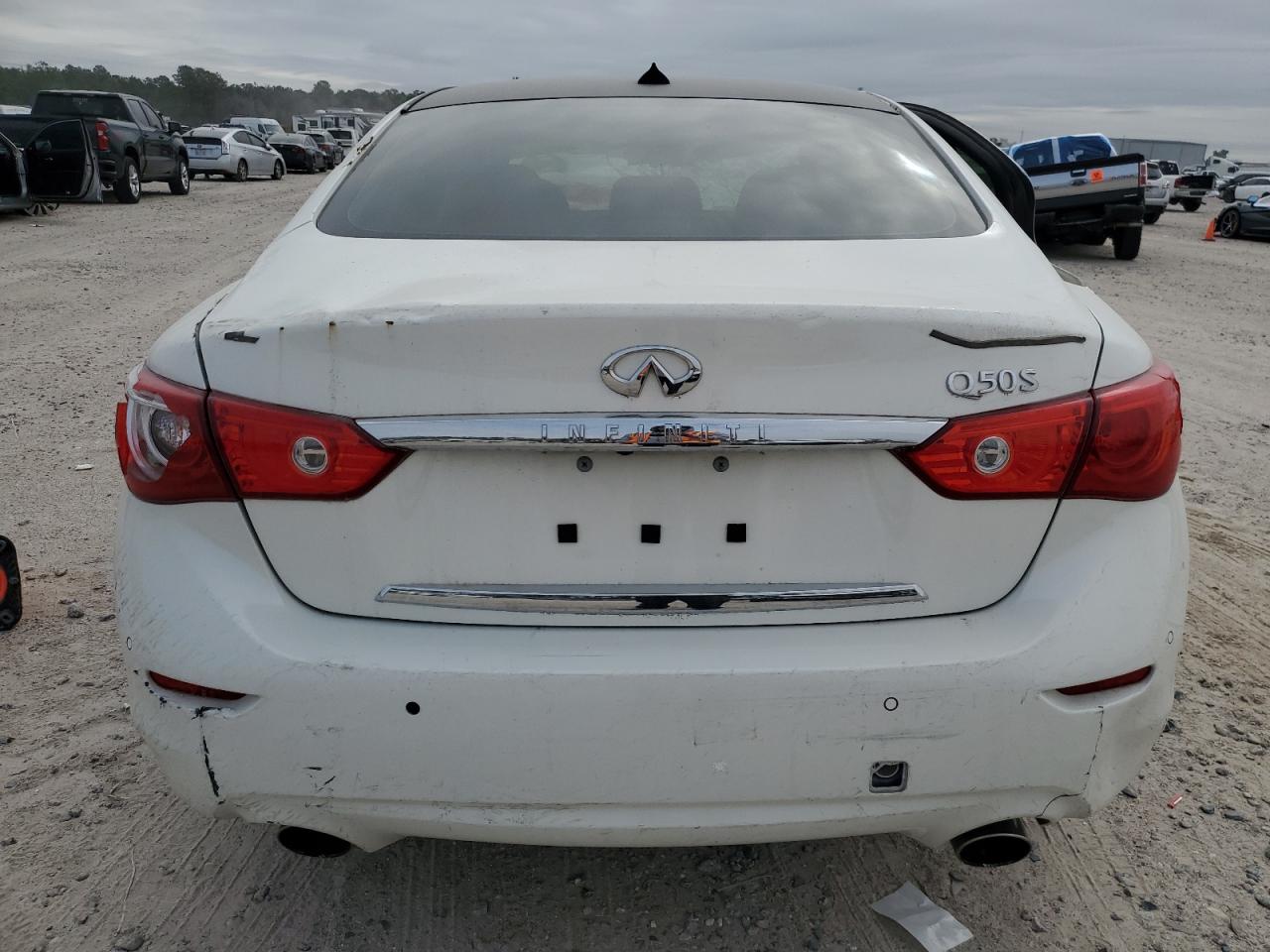 JN1EV7AP6HM736315 2017 Infiniti Q50 Premium