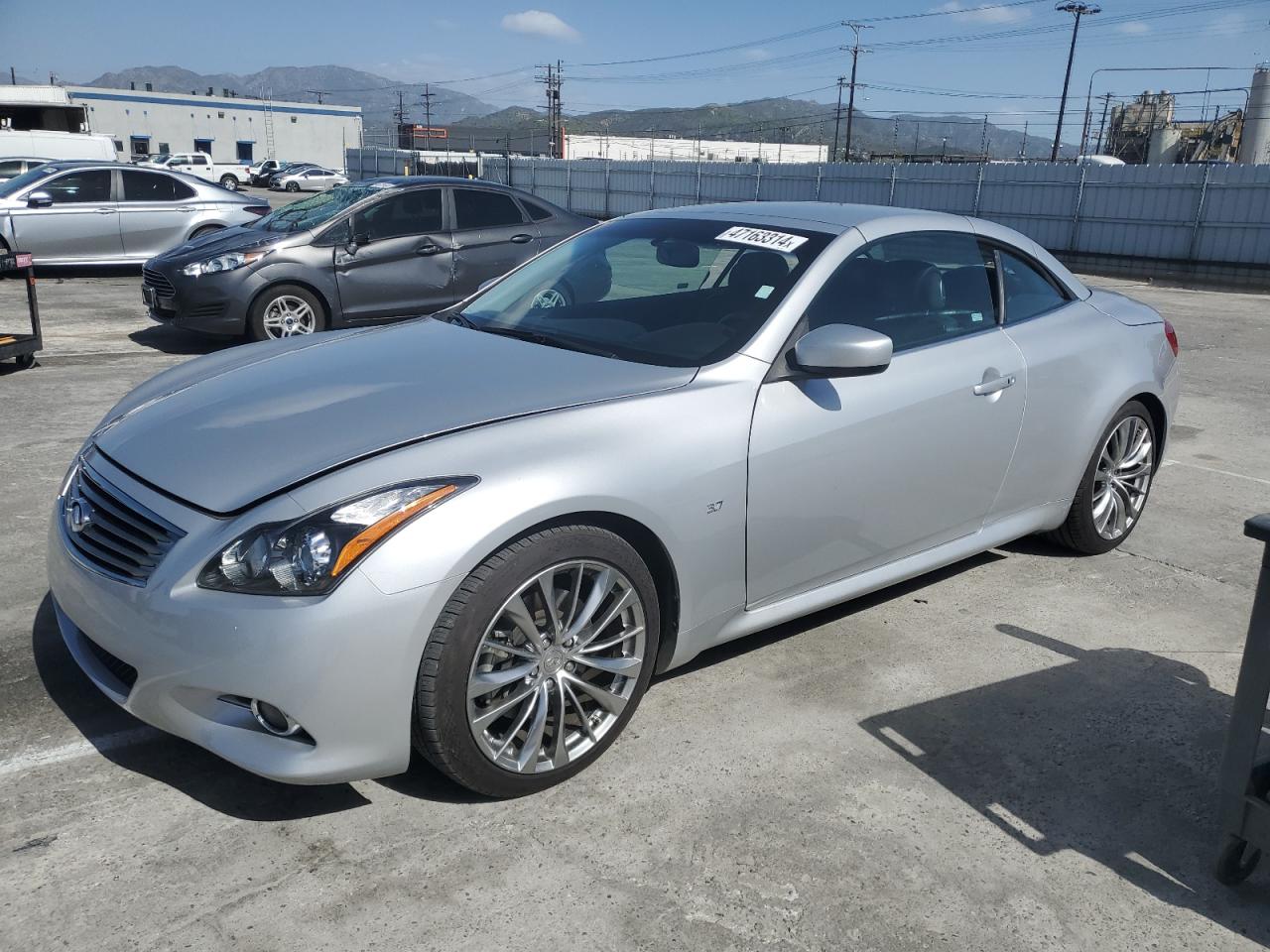 JN1CV6FE1FM811296 2015 Infiniti Q60 Base